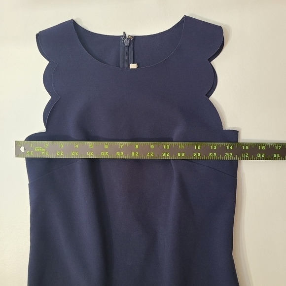 J. Crew Dress Scalloped Mini Laser Cut Navy Blue Wrinkle Free Size 00 - Picture 14 of 16